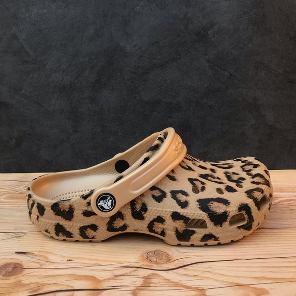 Crocs Classic Leopard Print Clog - Picture 1 of 16